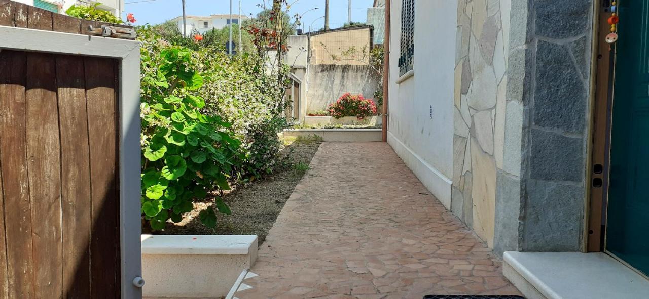 8 Via V. Monti Villa Loiri Porto San Paolo Dış mekan fotoğraf